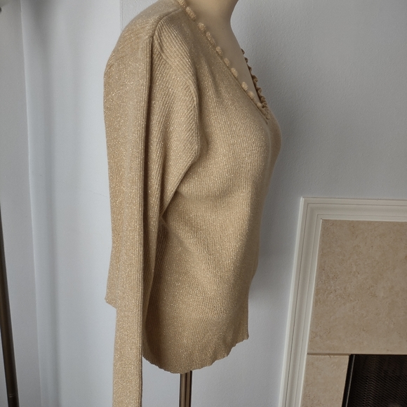 Gold V-Neck Scoop Sweeater with Ruffles PL - Picture 5 of 8